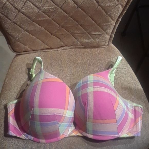 Cacique Other - Cacique Lane Bryant Multicolor Underwire Bra